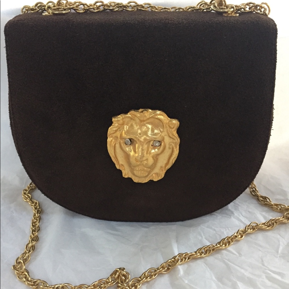 Vintage suede bag 🦁